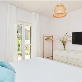 4 Bedroom villa with pool in Mlini, Sleeps 8
